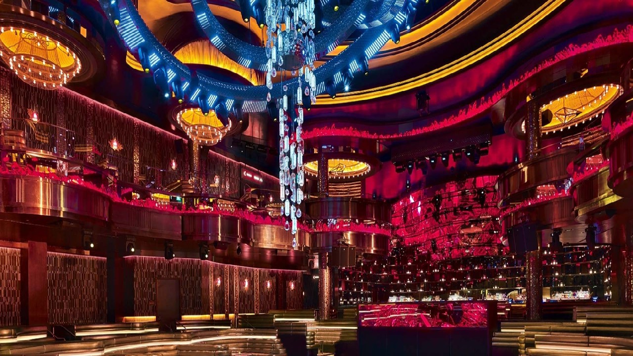 Las Vegas Neon Club Night Extravaganza