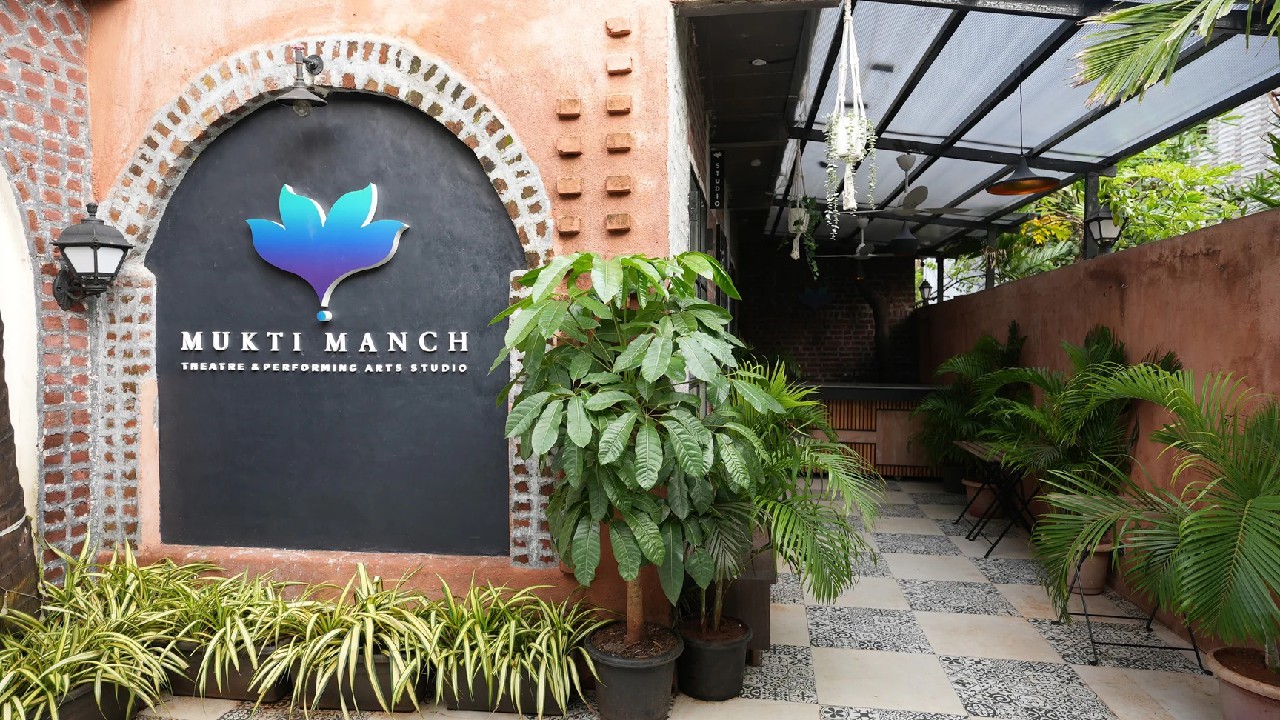 Mukti Manch